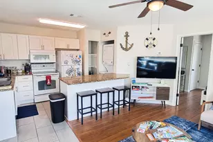 17214 Front Beach Rd, Panama City Beach, FL 32413 - Photo 8