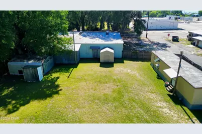 13 S Bolivar Street, Chattahoochee, FL 32324 - Photo 6