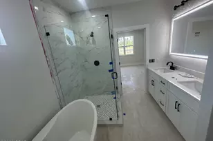 6659 Fox Lake Dr, Panama City, FL 32404 - Photo 2