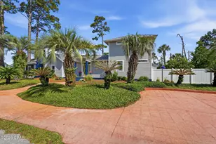 1511 Monument Ave, Port Saint Joe, FL 32456 - Photo 6