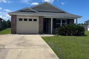 4701 Deerfield Dr, Panama City, FL 32404 - Photo 1