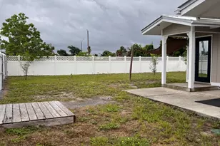 1501 Kentucky Ave, Lynn Haven, FL 32444 - Photo 18
