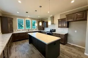 4727 Georgia Rd, Greenwood, FL 32443 - Photo 10