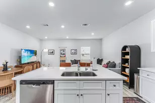380 Salt Crk Ln, Mexico Beach, FL 32456 - Photo 8