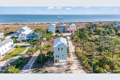 139 Lantana Street, Port Saint Joe, FL 32456 - Photo 1