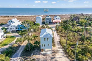 139 Lantana St, Port Saint Joe, FL 32456 - Photo 1
