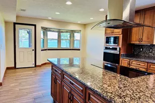 1000 Plantation Dr, Panama City, FL 32404 - Photo 4
