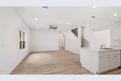 566 Hancock Way, Panama City Beach, FL 32413 - Photo 10