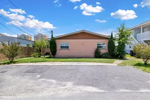 7931 S Lagoon Dr, Panama City, FL 32408 - Photo 22