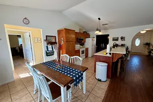 2646 Generals Ct, Marianna, FL 32446 - Photo 12