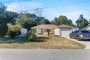 115 Christopher Dr, Panama City Beach, FL 32413 - Photo 1