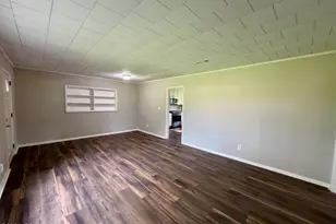 3023 Clearmont Rd, Marianna, FL 32446 - Photo 4