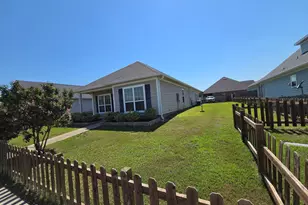 105 Blue Heron Ln, Panama City, FL 32404 - Photo 4