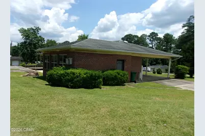 409 E Wisconsin Avenue, Bonifay, FL 32425 - Photo 6