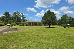 409 E Wisconsin Ave, Bonifay, FL 32425 - Photo 10