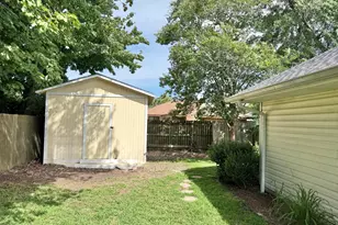 1428 Bluegrass Ln, Lynn Haven, FL 32444 - Photo 4