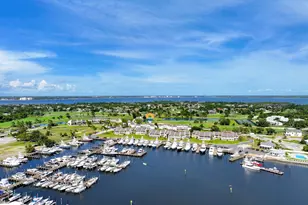 4726 Bay Point Rd, Panama City, FL 32408 - Photo 36