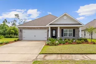 726 Cason Cir, Panama City, FL 32405 - Photo 2