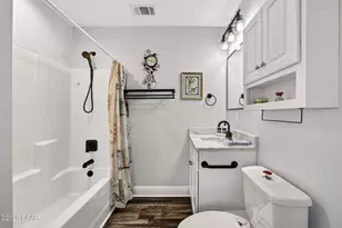 700 2nd St, Chipley, FL 32428 - Photo 26
