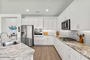 8435 Coral Reef Wy, Panama City Beach, FL 32413 - Photo 6