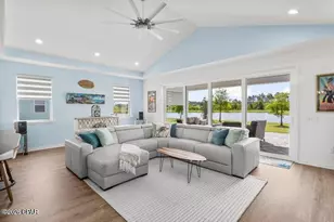 8435 Coral Reef Wy, Panama City Beach, FL 32413 - Photo 6