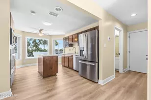 2718 Country Club Dr, Lynn Haven, FL 32444 - Photo 6