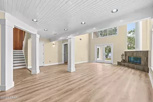 2718 Country Club Dr, Lynn Haven, FL 32444 - Photo 4