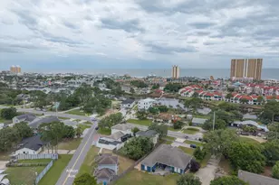 2925 Allison Ave, Panama City, FL 32408 - Photo 1