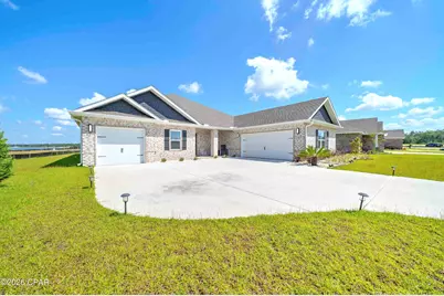 207 Lake Merial Boulevard, Panama City, FL 32409 - Photo 2
