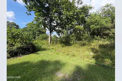 1025 Washington Avenue, Graceville, FL 32440 - Photo 8