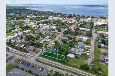 1917 Lombardy Avenue, Panama City, FL 32405 - Photo 10