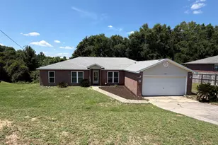 336 Egan Dr, Crestview, FL 32536 - Photo 2