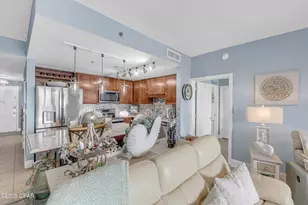 9860 S Thomas Dr, Panama City Beach, FL 32408 - Photo 24