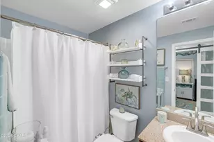 9860 S Thomas Dr, Panama City Beach, FL 32408 - Photo 8