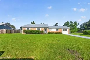 1302 Wyoming Ave, Lynn Haven, FL 32444 - Photo 2