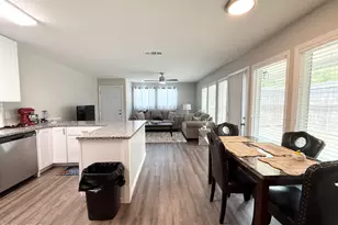 832 Premier Dr, Panama City, FL 32401 - Photo 6