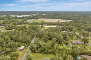 940 Jamie Dr, Chipley, FL 32428 - Photo 34