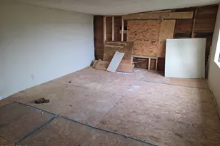 1352 Watts Ave, Chipley, FL 32428 - Photo 2
