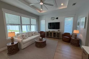 264 Sands St, Panama City Beach, FL 32413 - Photo 6