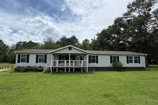 2802 Sylvania Rd, Vernon, FL 32462 - Photo 2