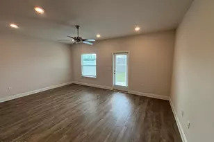 1609 Caleigh Ct, Lynn Haven, FL 32444 - Photo 4