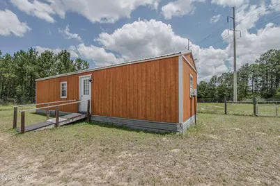 422 McDuff Drive, Alford, FL 32420 - Photo 28