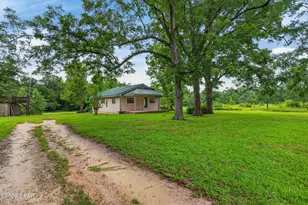 1229 Clearview Ln, Graceville, FL 32440 - Photo 46