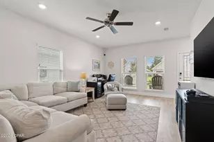 532 Cove Villa St, Panama City Beach, FL 32407 - Photo 8