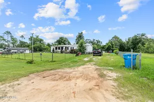 12402 4th St, Fountain, FL 32438 - Photo 2