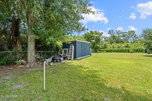 12402 4th St, Fountain, FL 32438 - Photo 22