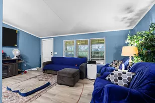 12402 4th St, Fountain, FL 32438 - Photo 4