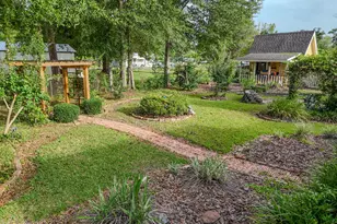 768 3rd St, Chipley, FL 32428 - Photo 46