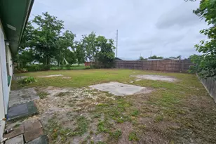 5701 Lilly St, Panama City, FL 32404 - Photo 2