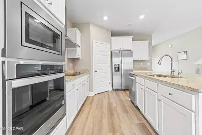 3041 Willie Drive, Southport, FL 32409 - Photo 10